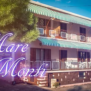 Apartment And Mare-monti Starigrad Paklenica